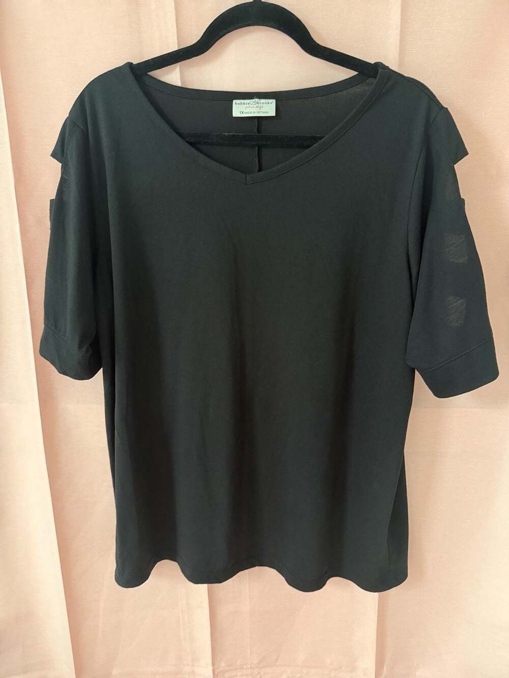 Bobbie & Brooks Plus Size Black V-Neck Cold Shoulder Short Sleeve Tee